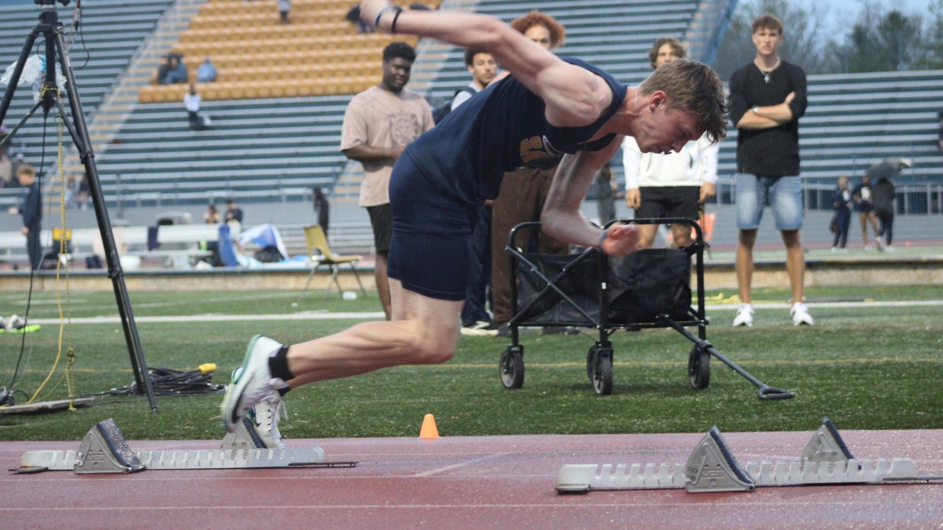 Masserant, Smith Lead Men's T&amp;F At Final WHAC Outdoor Meet